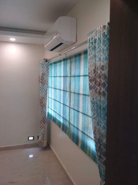 Curtain Set 16