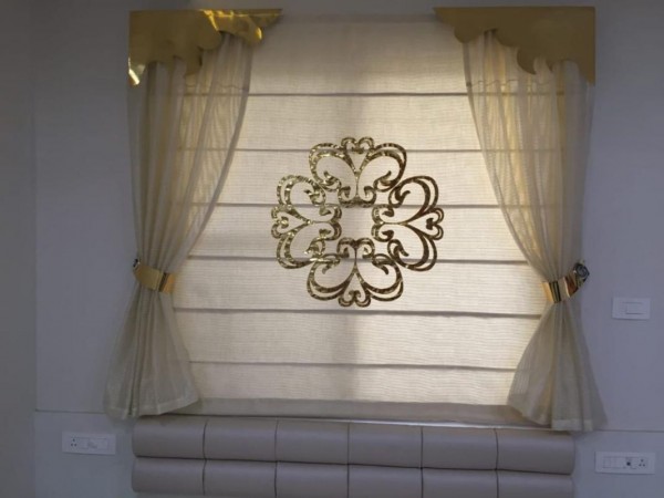 Curtain Set 10